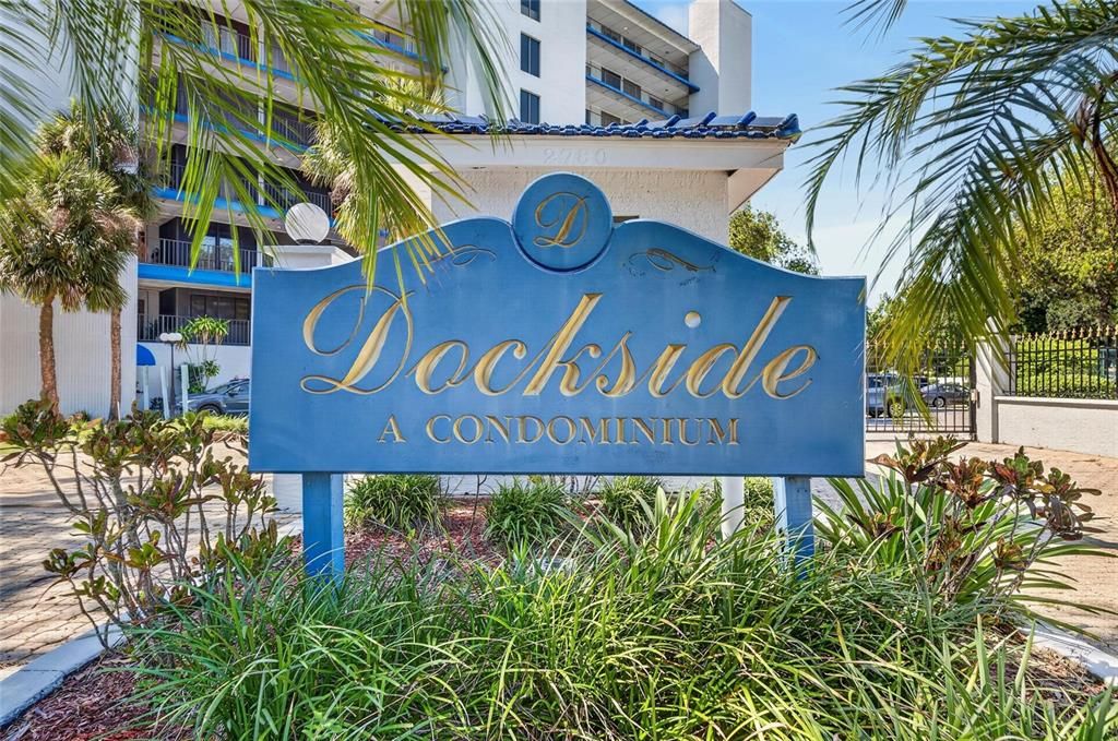 For Sale: $439,000 (3 beds, 2 baths, 1637 Square Feet)