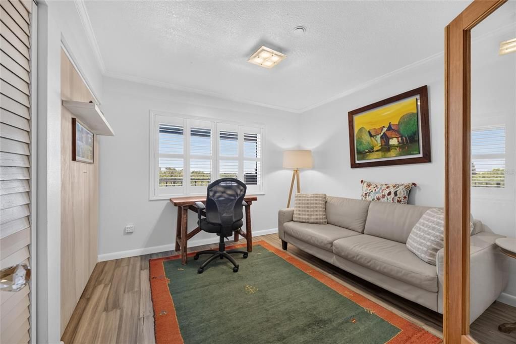 For Sale: $439,000 (3 beds, 2 baths, 1637 Square Feet)