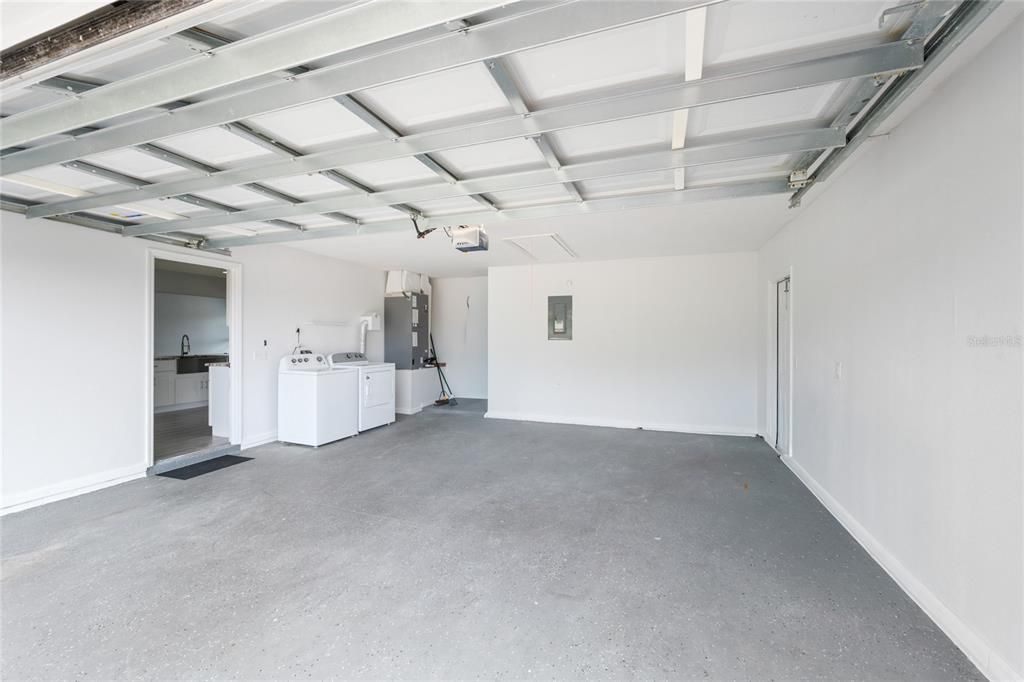 En Venta: $376,000 (4 camas, 3 baños, 1763 Pies cuadrados)