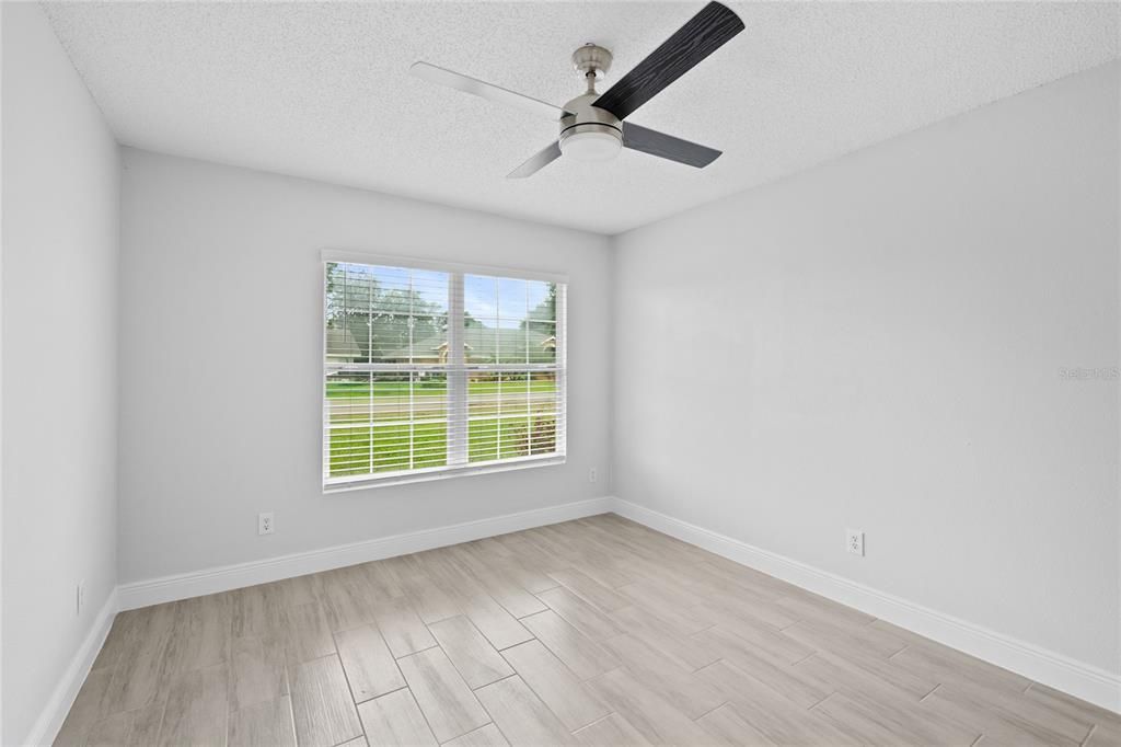 En Venta: $376,000 (4 camas, 3 baños, 1763 Pies cuadrados)