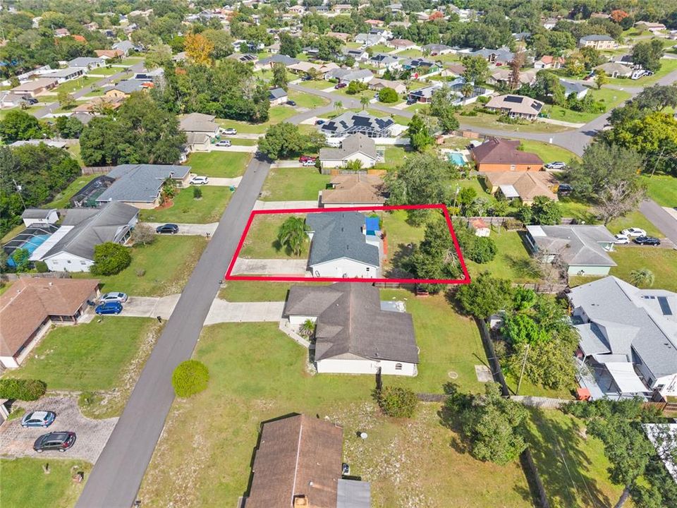 En Venta: $376,000 (4 camas, 3 baños, 1763 Pies cuadrados)