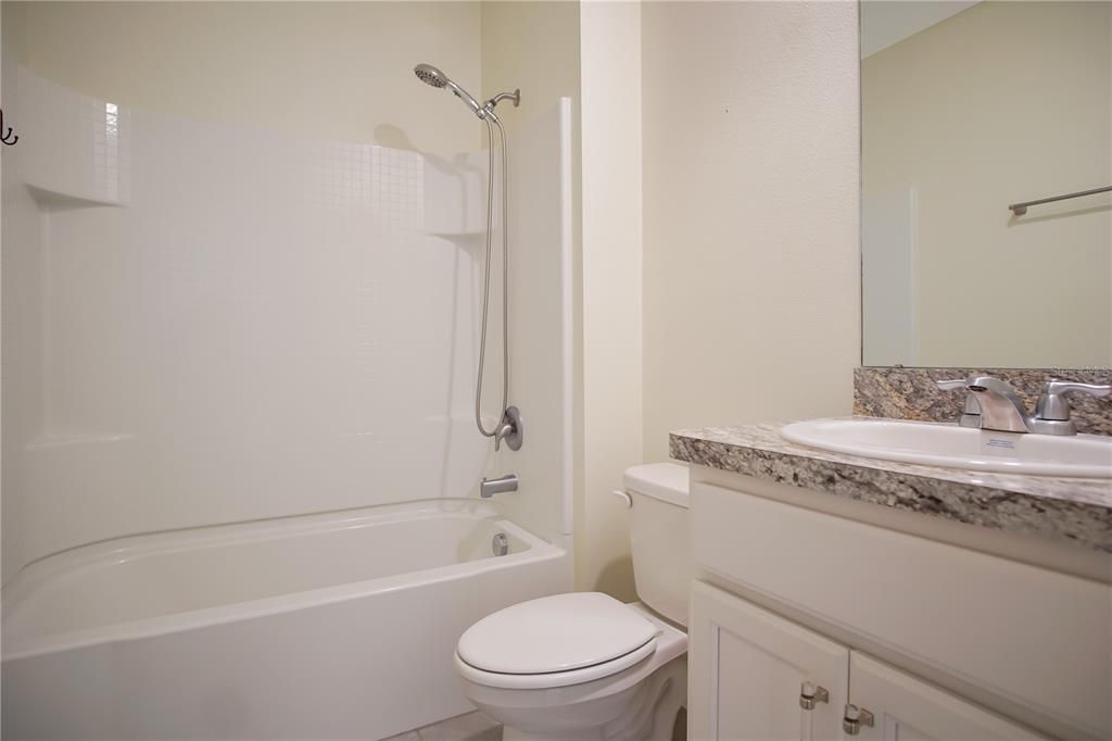 En Renta: $1,995 (4 camas, 2 baños, 1485 Pies cuadrados)