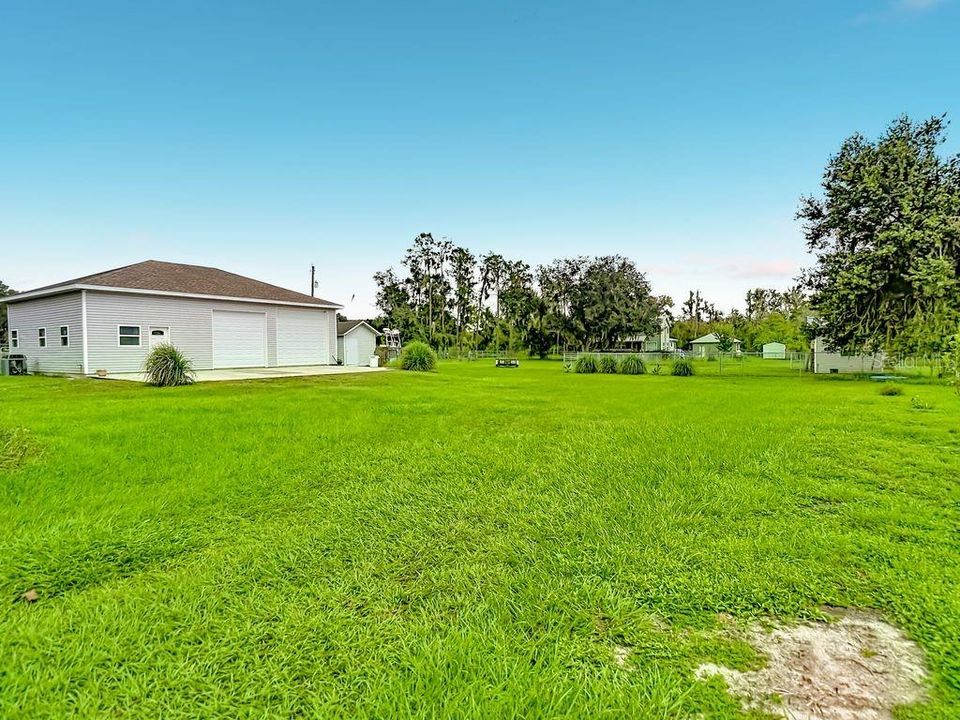 For Sale: $500,000 (2 beds, 2 baths, 1064 Square Feet)