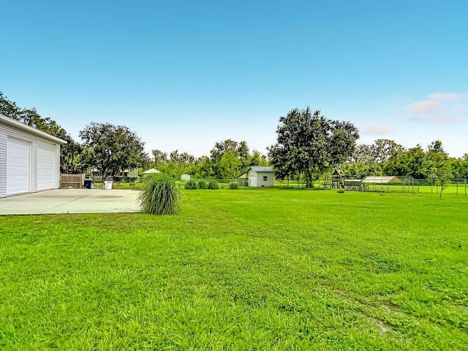 For Sale: $500,000 (2 beds, 2 baths, 1064 Square Feet)
