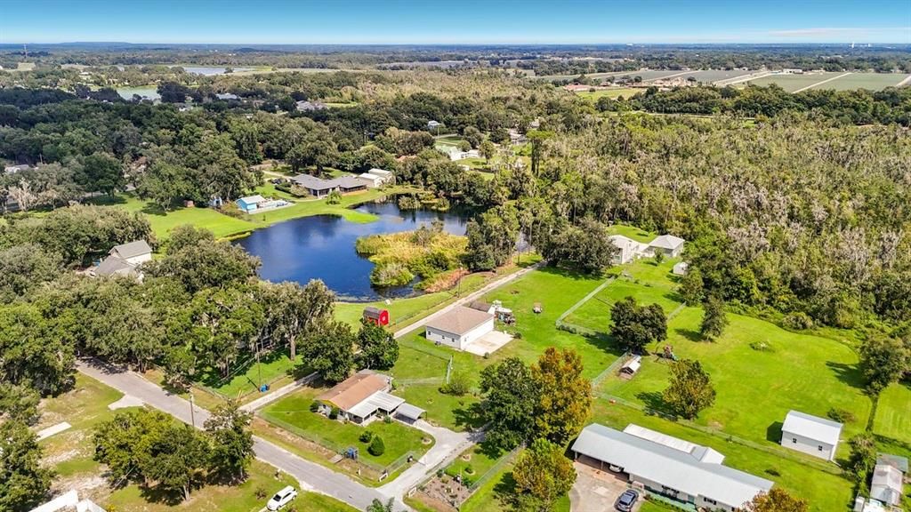 For Sale: $500,000 (2 beds, 2 baths, 1064 Square Feet)
