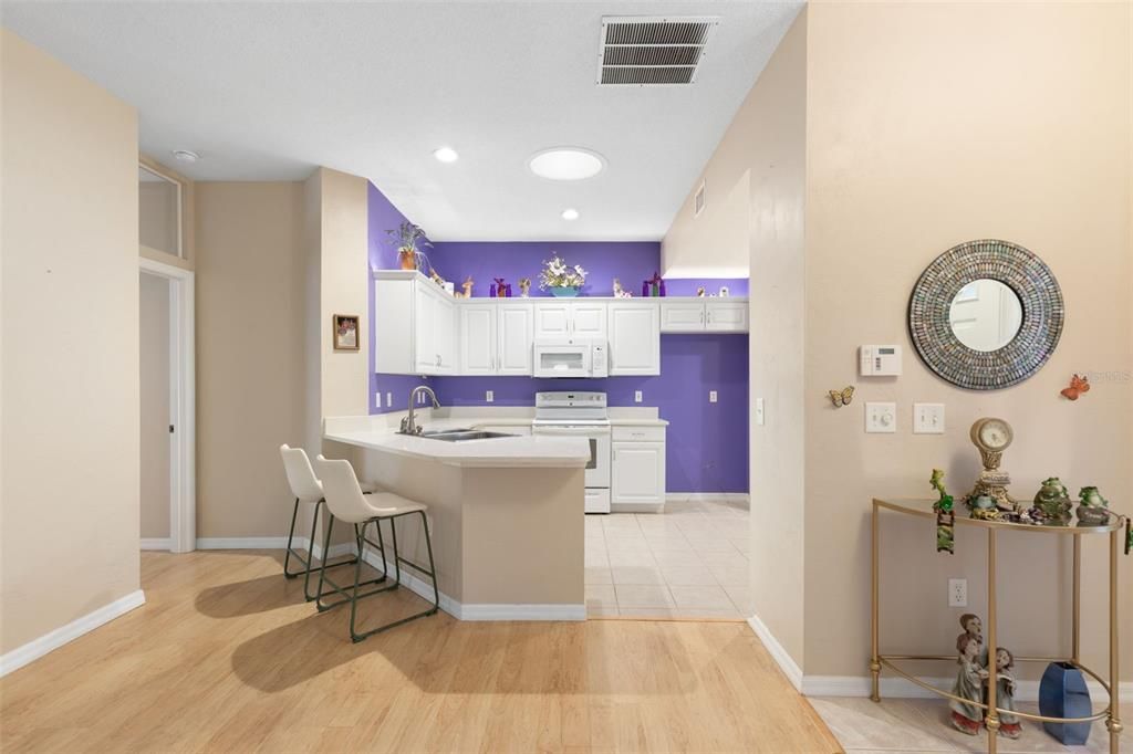 En Venta: $245,000 (2 camas, 2 baños, 1237 Pies cuadrados)