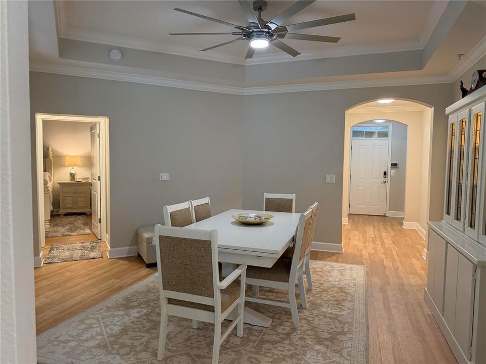 En Venta: $599,999 (4 camas, 3 baños, 2136 Pies cuadrados)