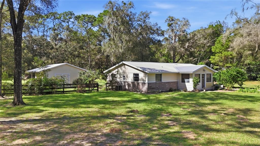 For Sale: $274,900 (4 beds, 2 baths, 2297 Square Feet)