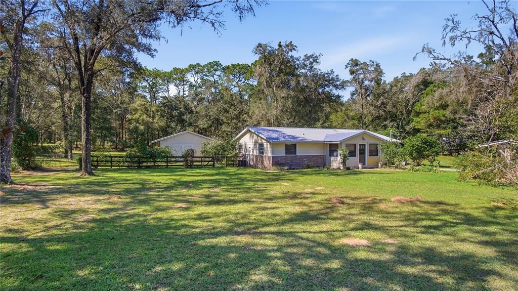 For Sale: $274,900 (4 beds, 2 baths, 2297 Square Feet)
