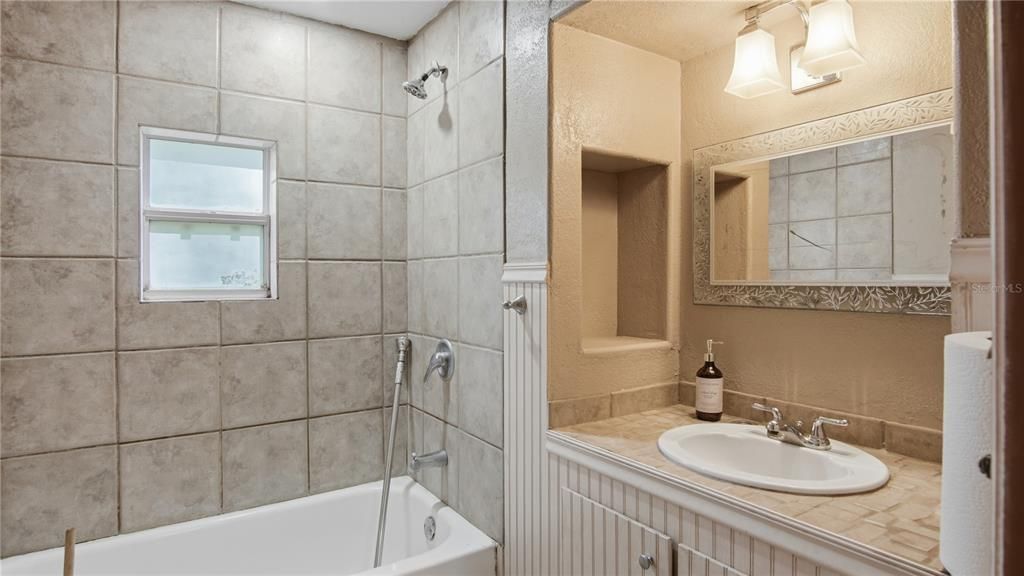 For Sale: $274,900 (4 beds, 2 baths, 2297 Square Feet)