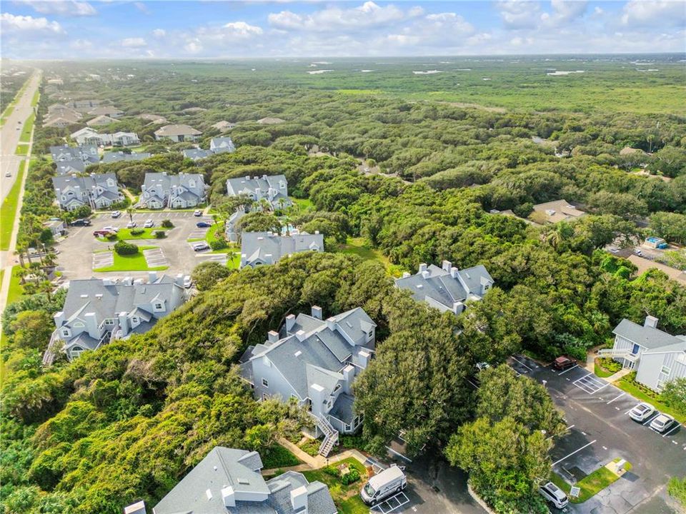 На продажу: $399,000 (2 спален, 2 ванн, 1167 Квадратных фут)