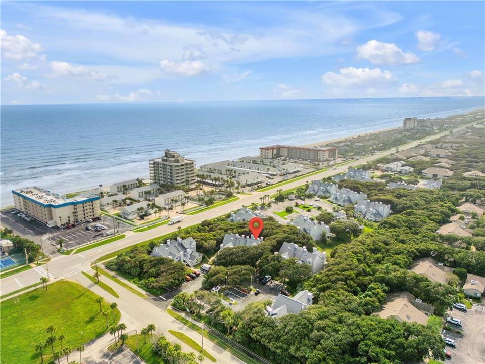 На продажу: $399,000 (2 спален, 2 ванн, 1167 Квадратных фут)
