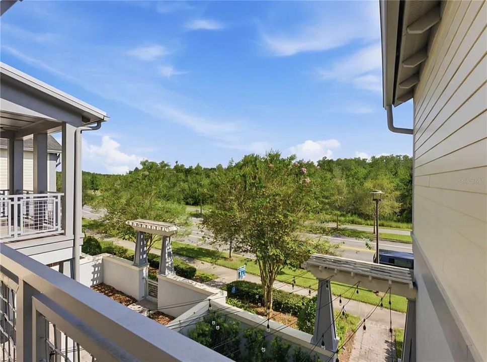 For Sale: $412,000 (2 beds, 2 baths, 1644 Square Feet)