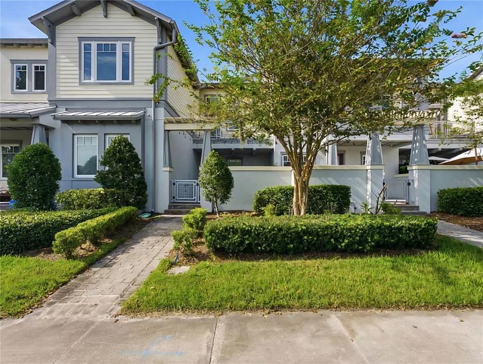 For Sale: $412,000 (2 beds, 2 baths, 1644 Square Feet)