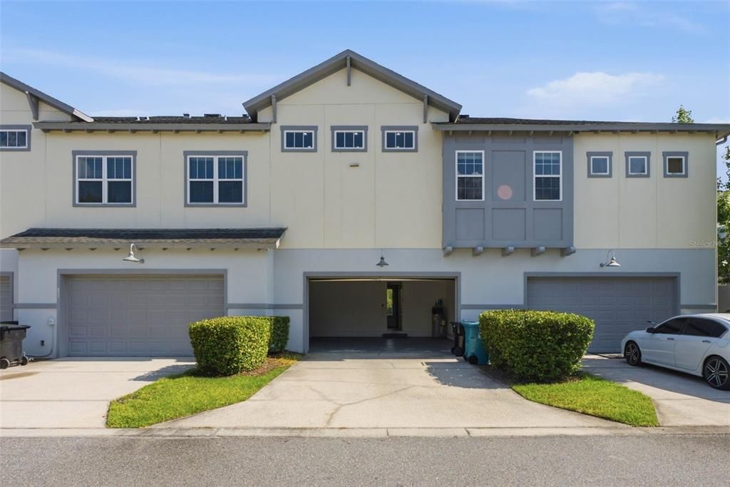 For Sale: $412,000 (2 beds, 2 baths, 1644 Square Feet)