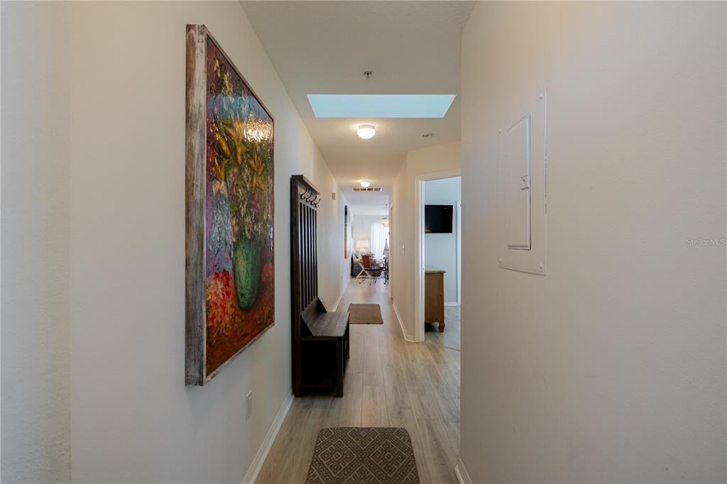 En Venta: $699,000 (2 camas, 2 baños, 1135 Pies cuadrados)
