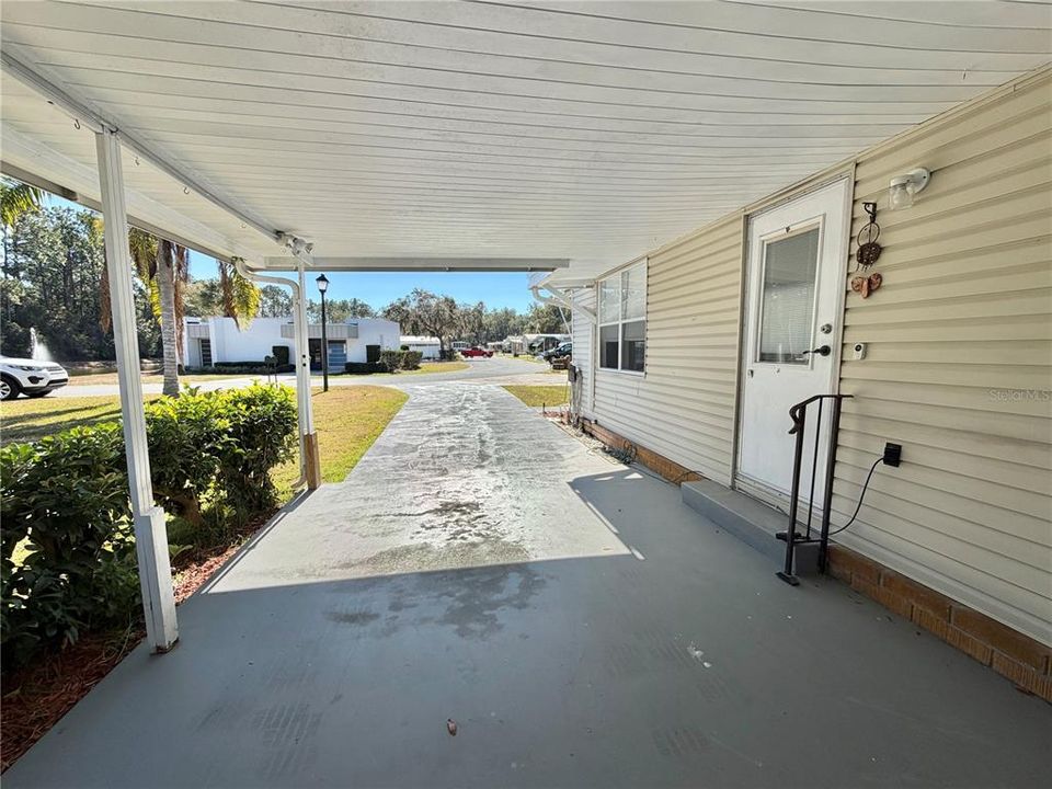 For Sale: $134,900 (2 beds, 2 baths, 1332 Square Feet)