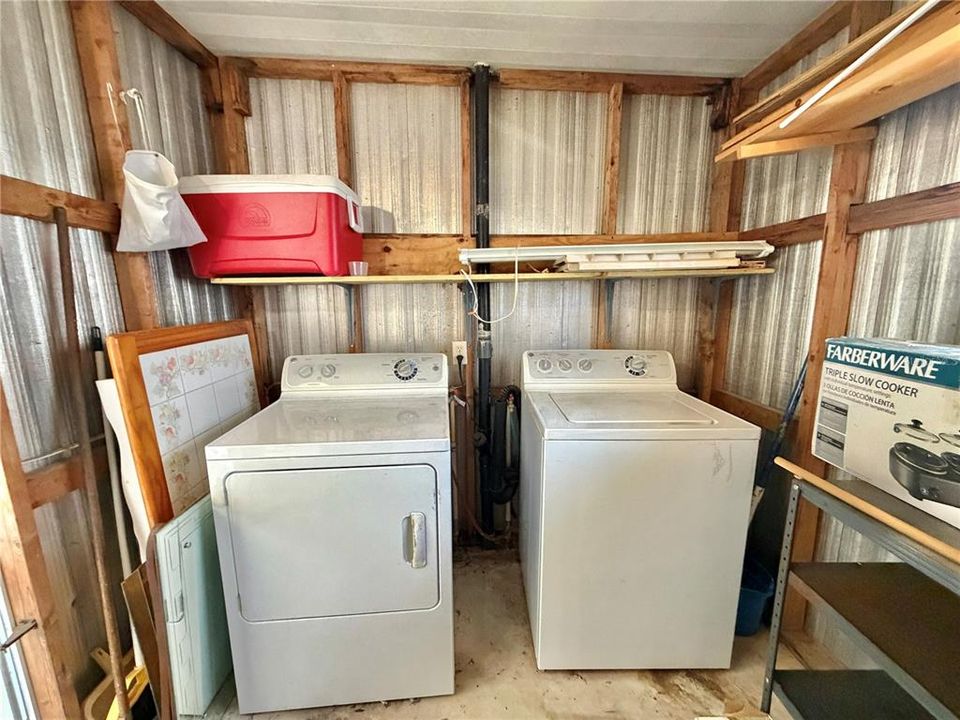 For Sale: $134,900 (2 beds, 2 baths, 1332 Square Feet)