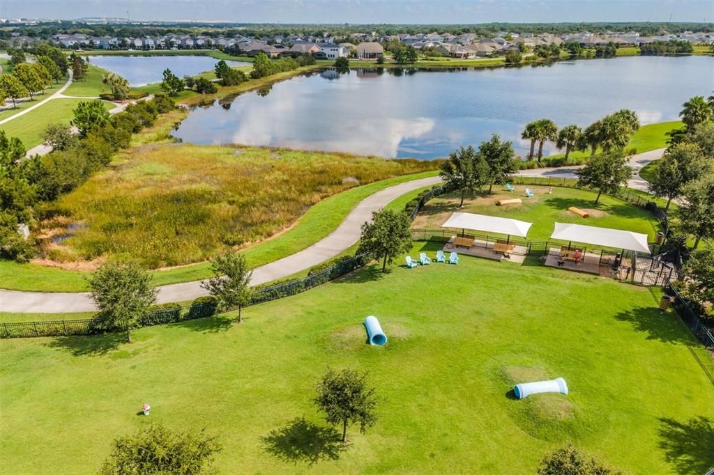 En Venta: $449,999 (4 camas, 2 baños, 1984 Pies cuadrados)
