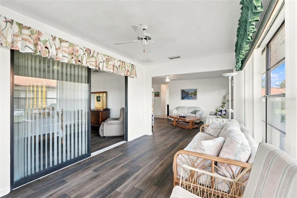 For Sale: $200,000 (2 beds, 2 baths, 1346 Square Feet)