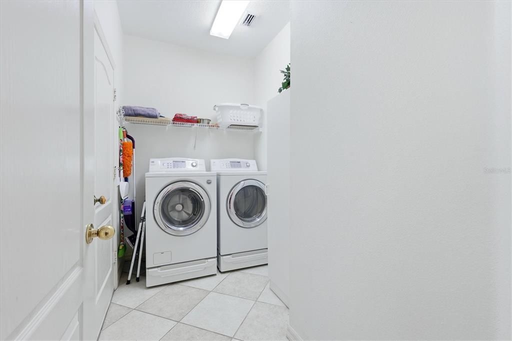 На продажу: $499,500 (3 спален, 2 ванн, 2265 Квадратных фут)