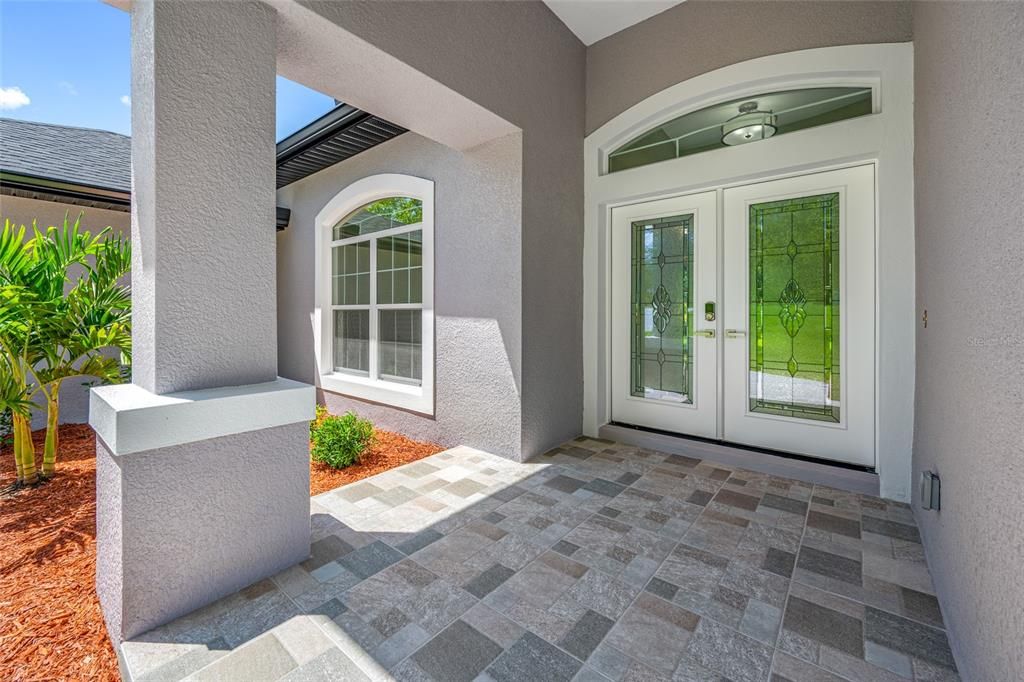 For Sale: $475,000 (4 beds, 2 baths, 2061 Square Feet)