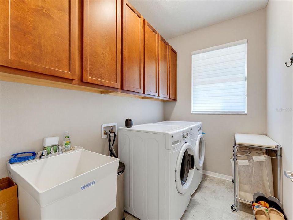 В аренду: $2,995 (3 спален, 2 ванн, 2153 Квадратных фут)