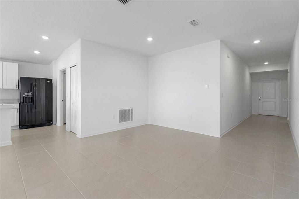 En Venta: $325,000 (3 camas, 2 baños, 1486 Pies cuadrados)