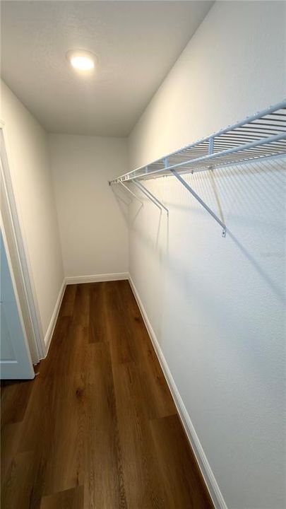 For Rent: $2,300 (3 beds, 2 baths, 1559 Square Feet)
