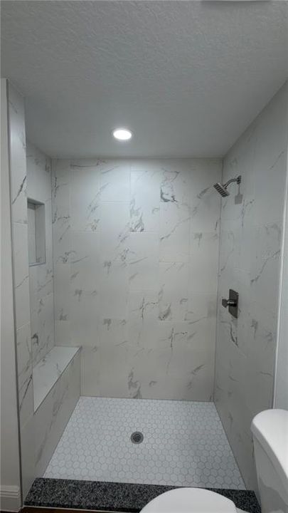 For Rent: $2,300 (3 beds, 2 baths, 1559 Square Feet)