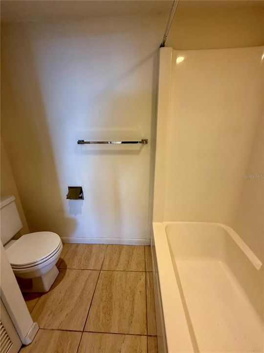 В аренду: $1,695 (1 спален, 1 ванн, 885 Квадратных фут)