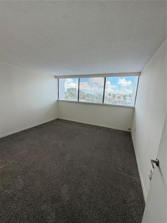 В аренду: $1,695 (1 спален, 1 ванн, 885 Квадратных фут)