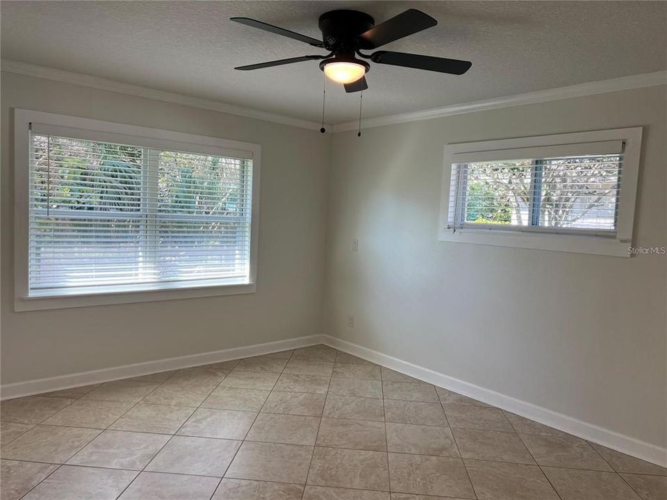 For Rent: $2,450 (3 beds, 2 baths, 1246 Square Feet)