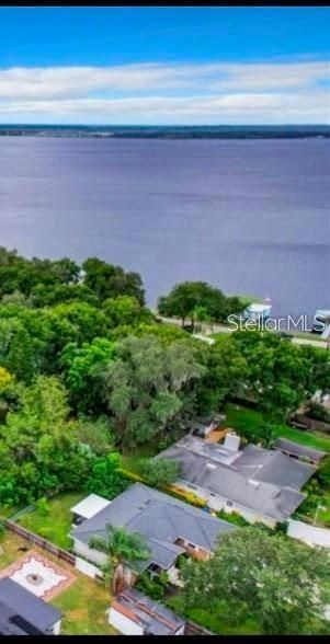 For Rent: $2,450 (3 beds, 2 baths, 1246 Square Feet)