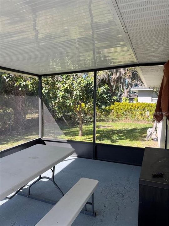 For Rent: $2,450 (3 beds, 2 baths, 1246 Square Feet)