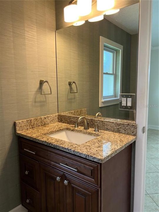 For Rent: $2,450 (3 beds, 2 baths, 1246 Square Feet)