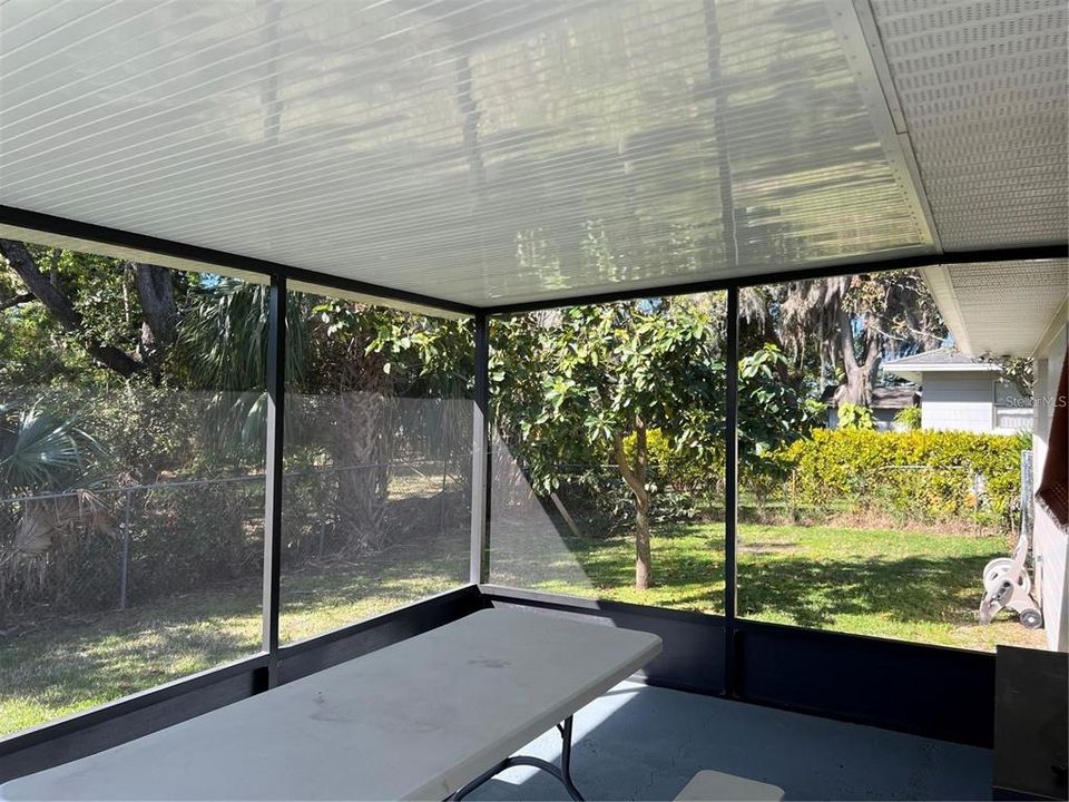 For Rent: $2,450 (3 beds, 2 baths, 1246 Square Feet)
