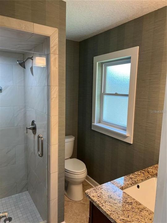 For Rent: $2,450 (3 beds, 2 baths, 1246 Square Feet)