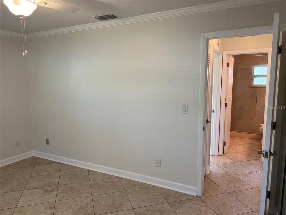 For Rent: $2,450 (3 beds, 2 baths, 1246 Square Feet)
