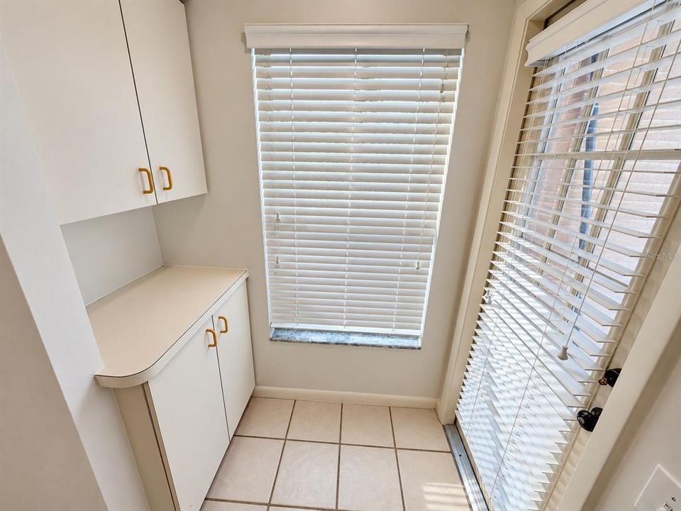 В аренду: $3,800 (4 спален, 3 ванн, 2882 Квадратных фут)