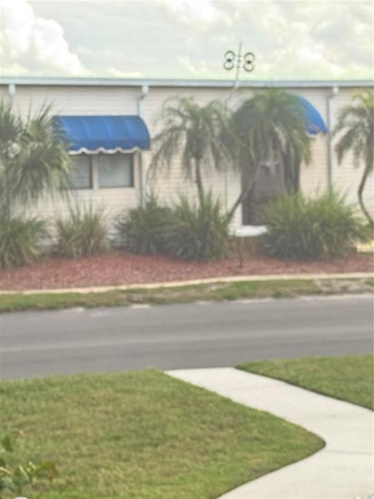 For Rent: $2,400 (1 beds, 1 baths, 518 Square Feet)