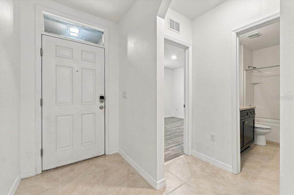 На продажу: $355,900 (4 спален, 2 ванн, 1767 Квадратных фут)