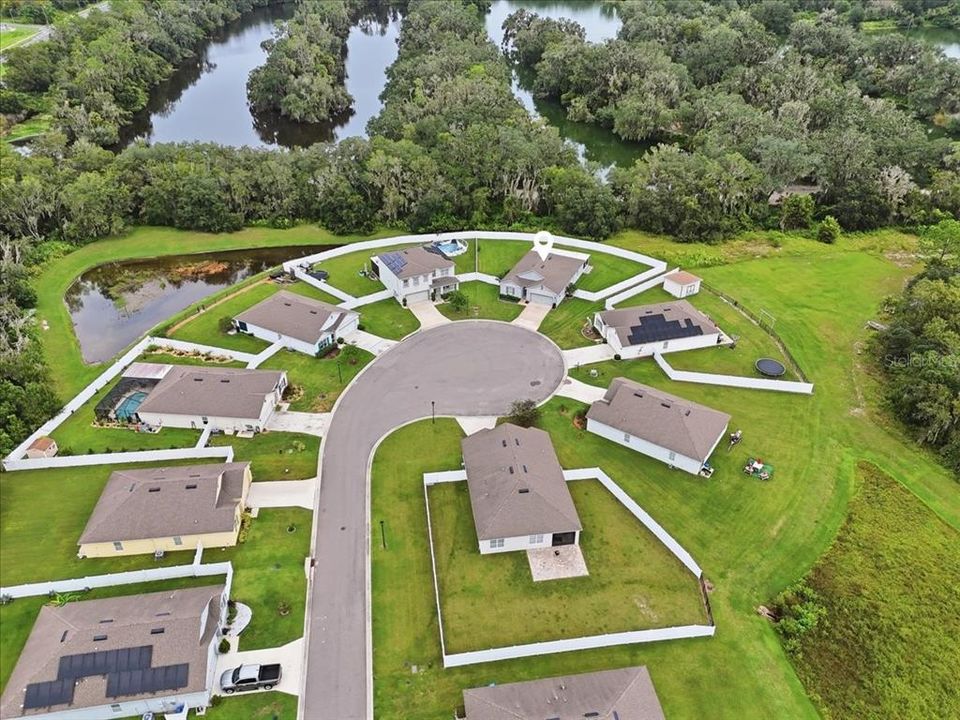 На продажу: $355,900 (4 спален, 2 ванн, 1767 Квадратных фут)