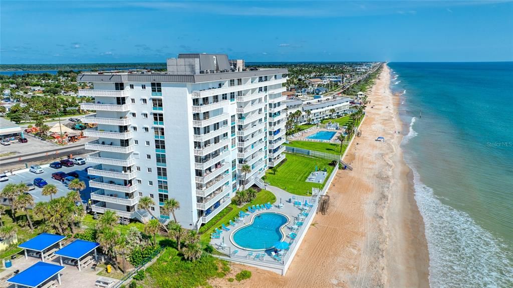 En Venta: $399,900 (2 camas, 2 baños, 1250 Pies cuadrados)