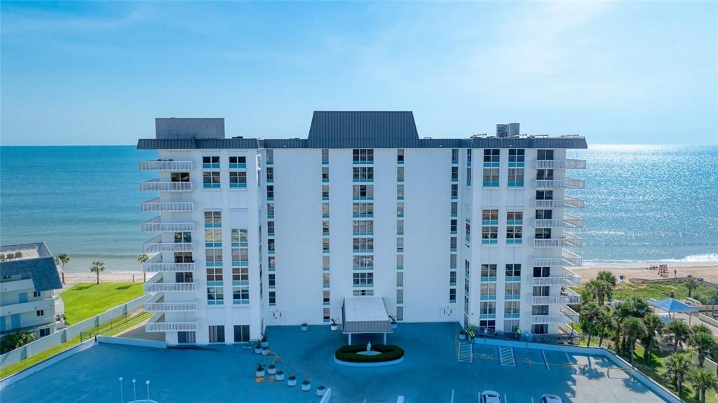 En Venta: $399,900 (2 camas, 2 baños, 1250 Pies cuadrados)
