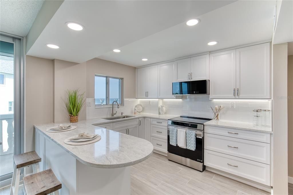 En Venta: $399,900 (2 camas, 2 baños, 1250 Pies cuadrados)