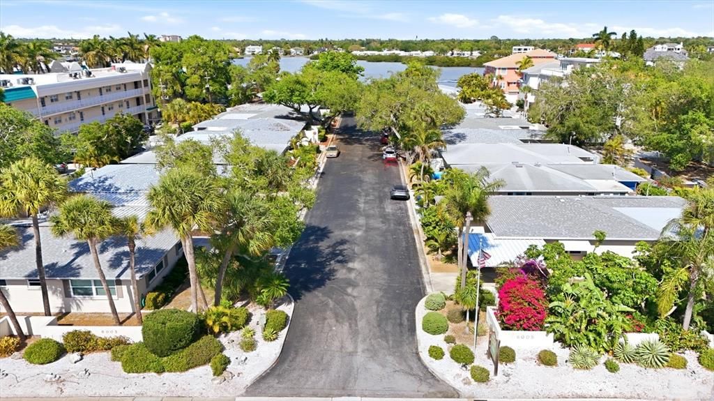 For Sale: $839,000 (2 beds, 2 baths, 1672 Square Feet)