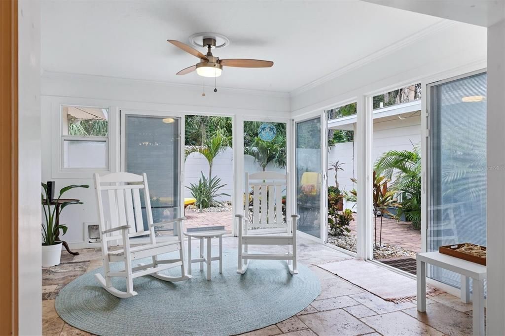 For Sale: $839,000 (2 beds, 2 baths, 1672 Square Feet)