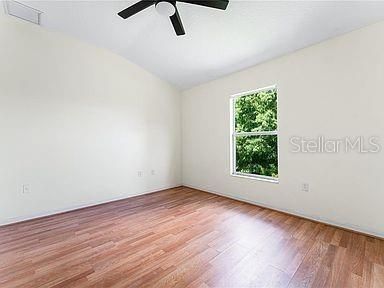 В аренду: $2,225 (3 спален, 2 ванн, 1276 Квадратных фут)