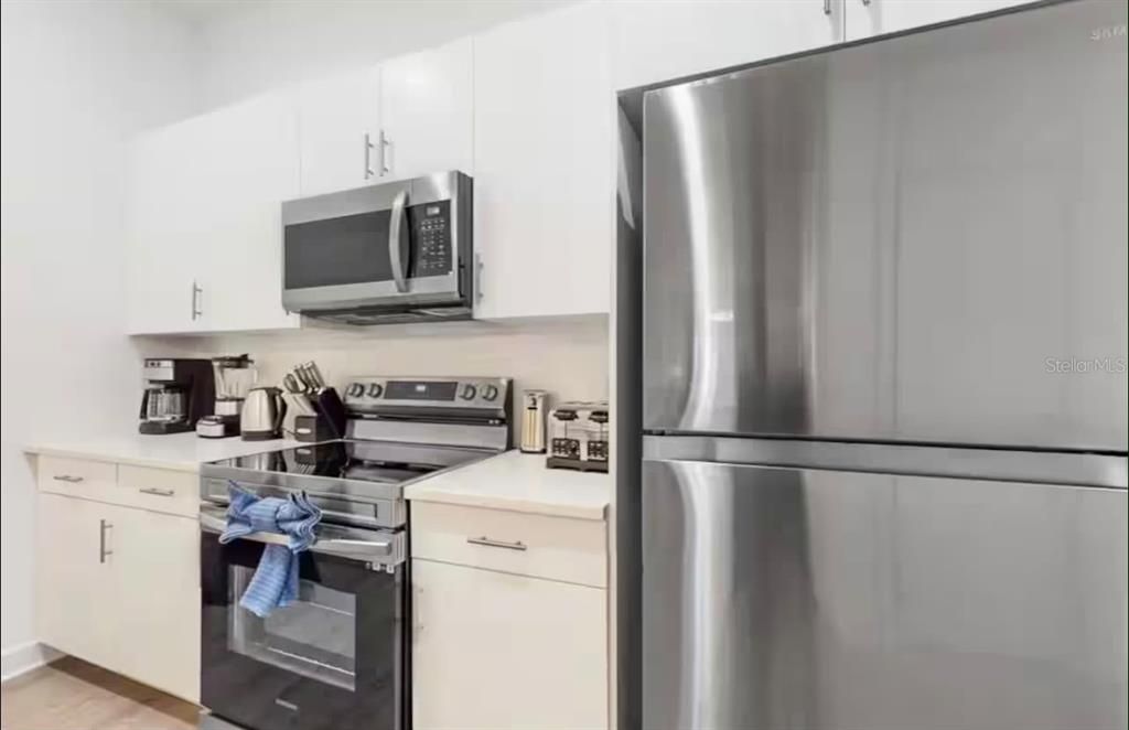 В аренду: $2,800 (5 спален, 4 ванн, 1671 Квадратных фут)